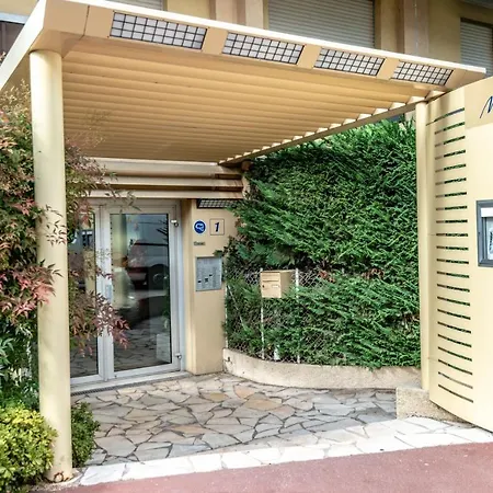 Terresens - Le Massena 3*
